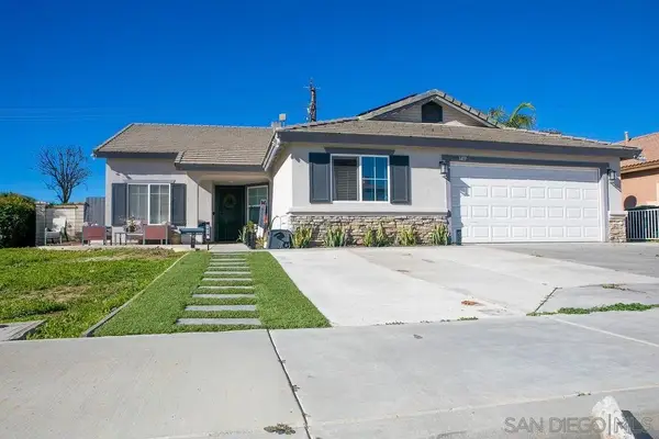 1419 Hummingbird Way, Hemet, CA 92545