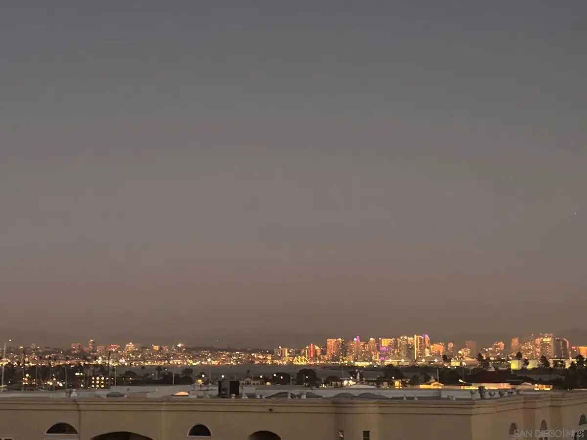 370 Rosecrans St #302, San Diego, CA 92106 - Image #1