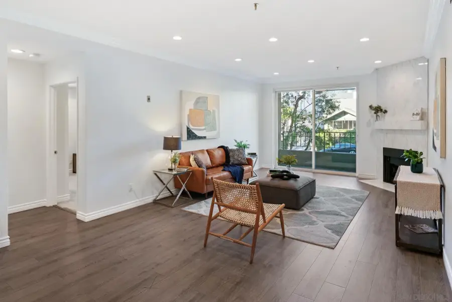 2445 Brant St #309, San Diego, CA 92101 - Image #3