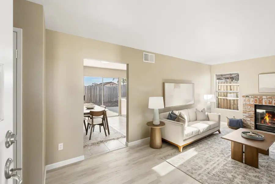 7427 Kamwood St, San Diego, CA 92126 - Image #2