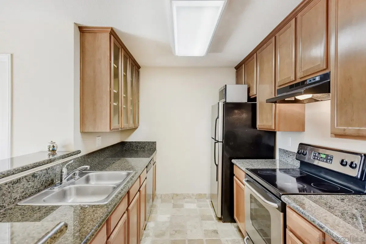 7180 Shoreline Dr #5212, San Diego, CA 92122 - Image #1