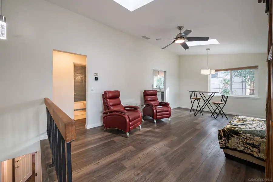 444 Avalon Dr., Vista, CA 92084 - #3