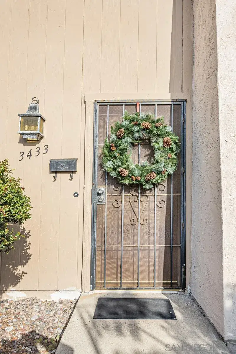 3433 Fairlomas Rd, National City, CA 91950 - Image #2