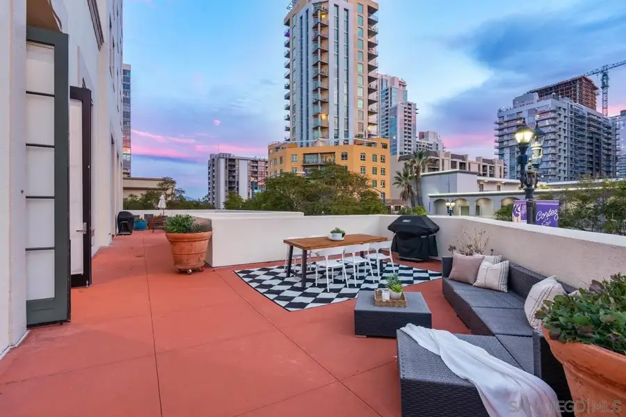 702 Ash St #102, San Diego, CA 92101 - #3