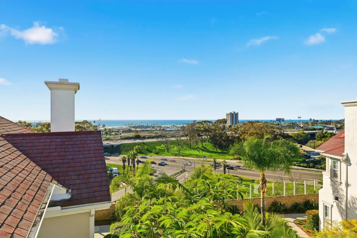 845 Harbor Cliff Way #305, Oceanside, CA 92054 - #1