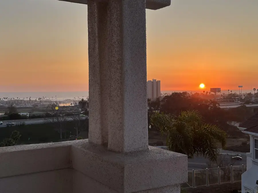 845 Harbor Cliff Way #305, Oceanside, CA 92054 - #3