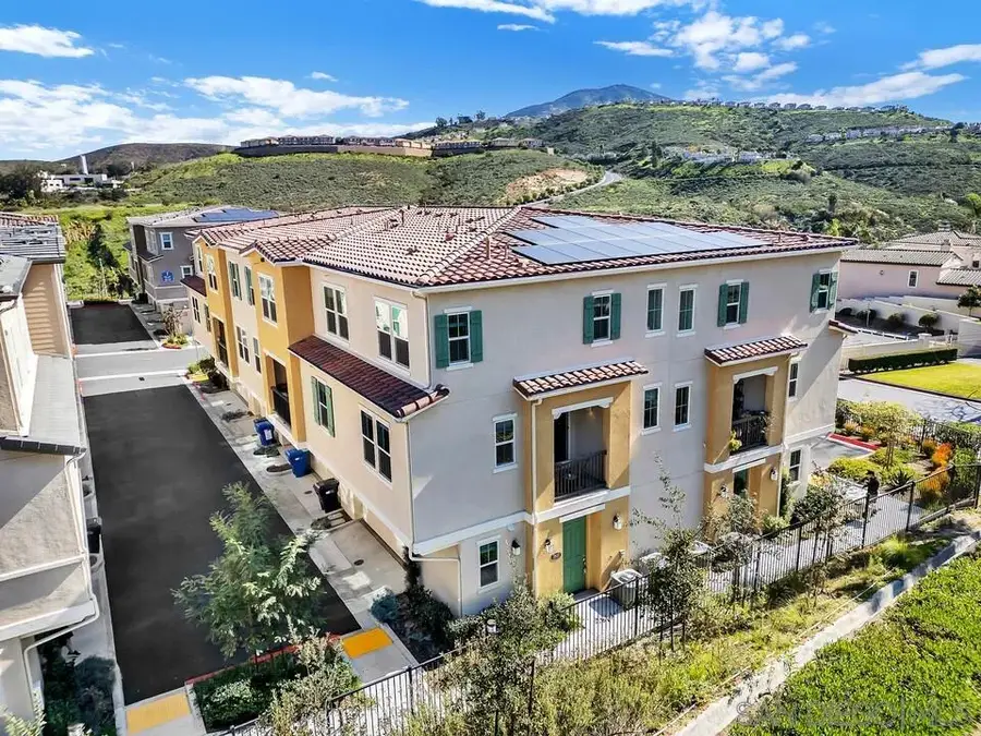 2822 Juniper Berry St, Spring Valley, CA 91977 - Image #2