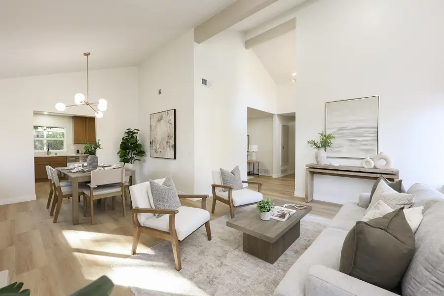 3619 Oxford St, Carlsbad, CA 92010 - Image #2