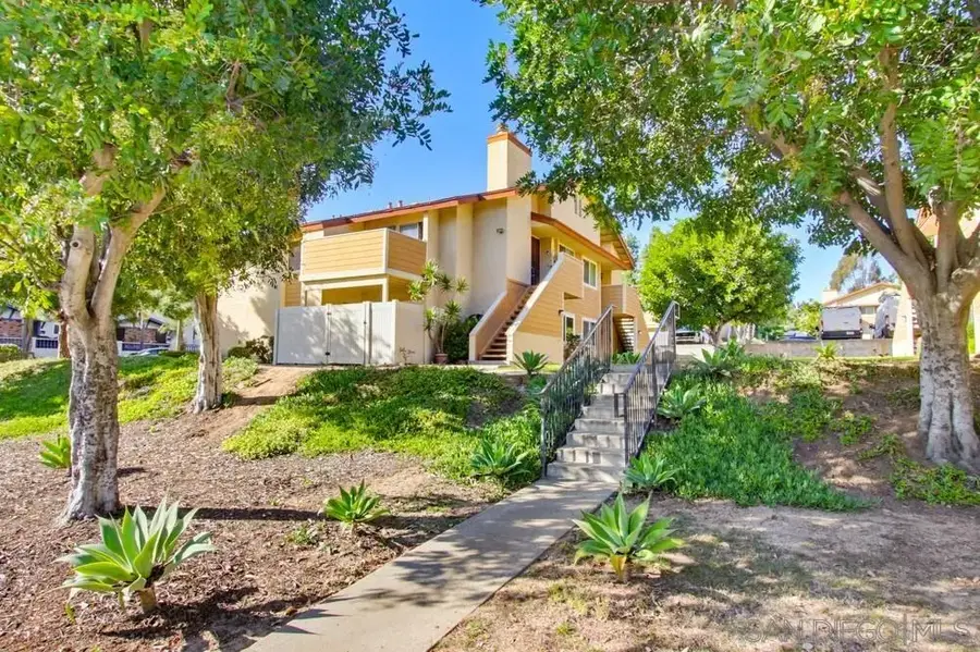 637 R Ave #37, National City, CA 91950 - Image #2