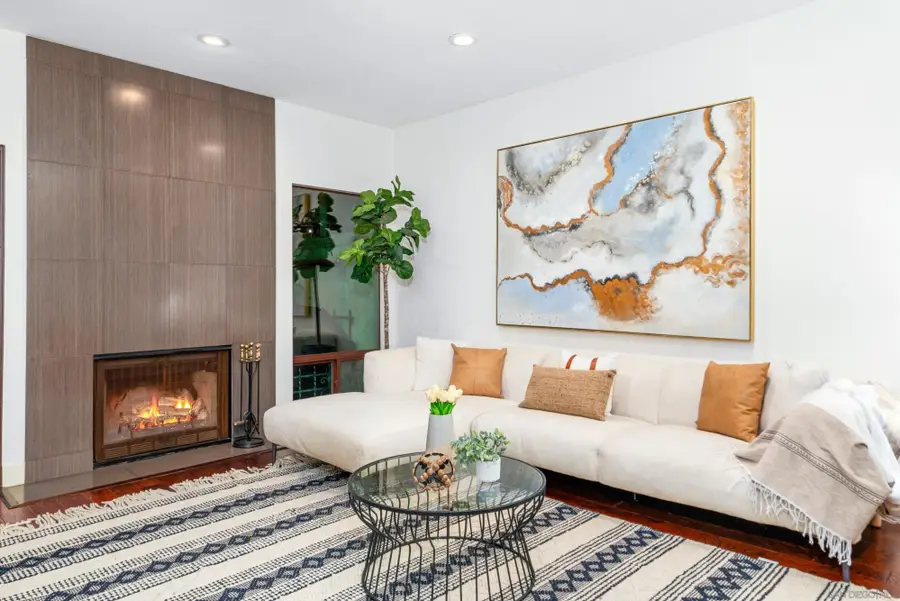 1027 Essex St #B, San Diego, CA 92103 - Image #2