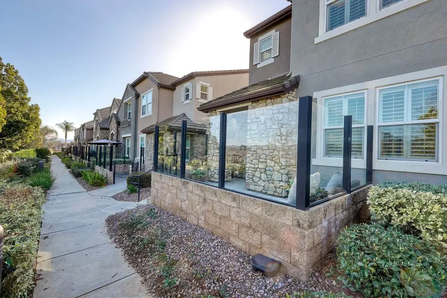 1921 Bassett Ln, Santee, CA 92071 - Image #2