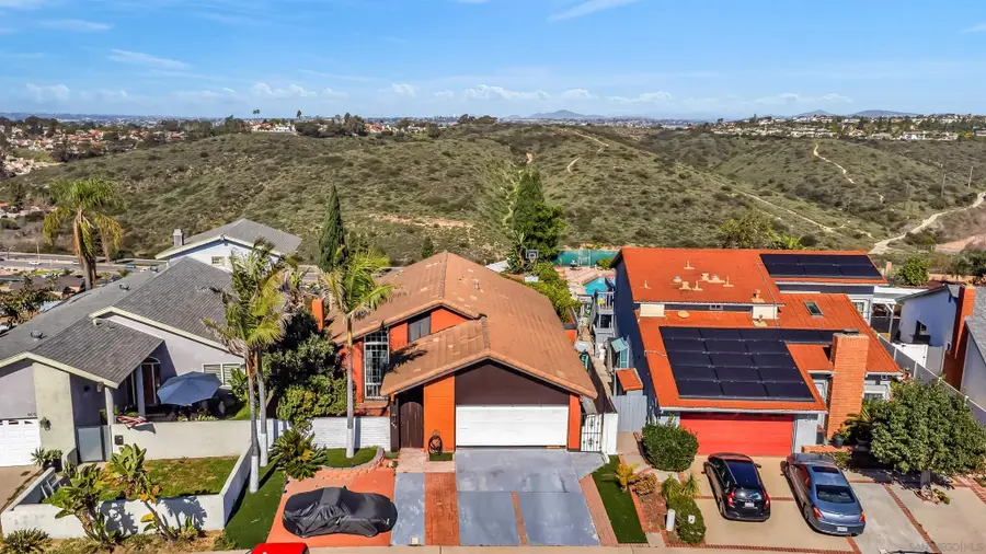 607 E J St, Chula Vista, CA 91910 - Image #3