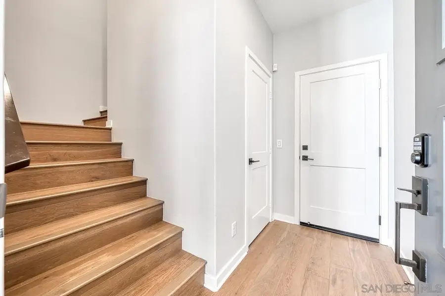 2776 Via Alta Pl, San Diego, CA 92108 - Image #2