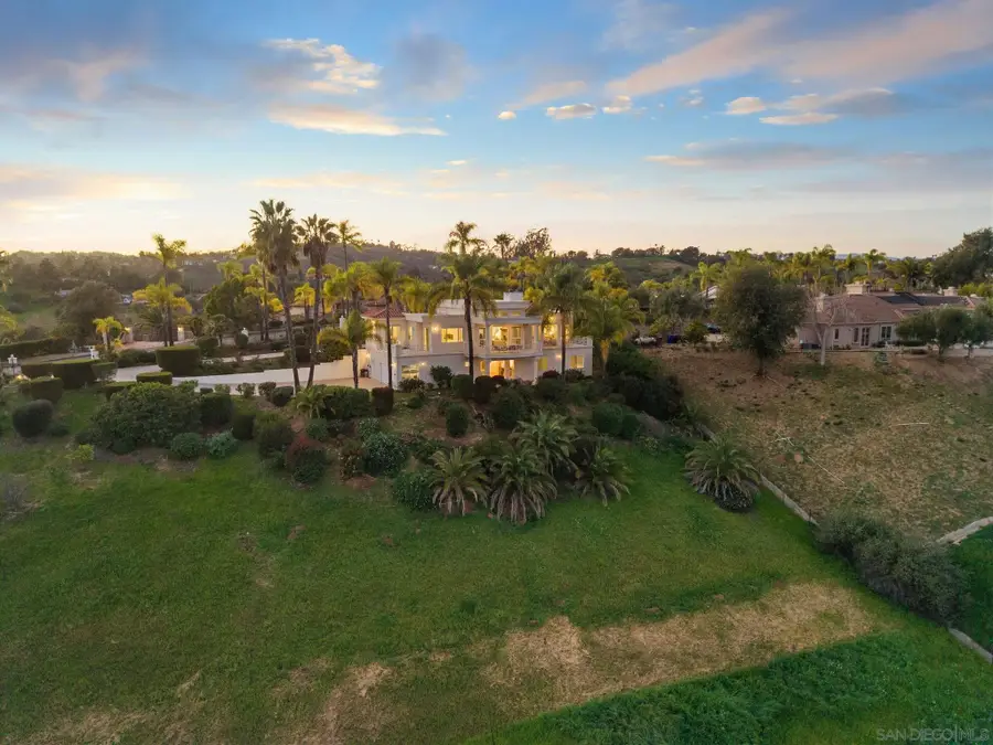 4462 Fallsbrae Rd, Fallbrook, CA 92028 - #3