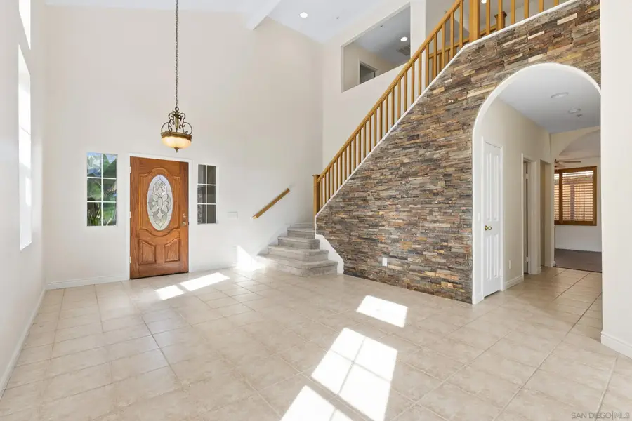 3133 Amberwood Ln, Escondido, CA 92027 - Image #3