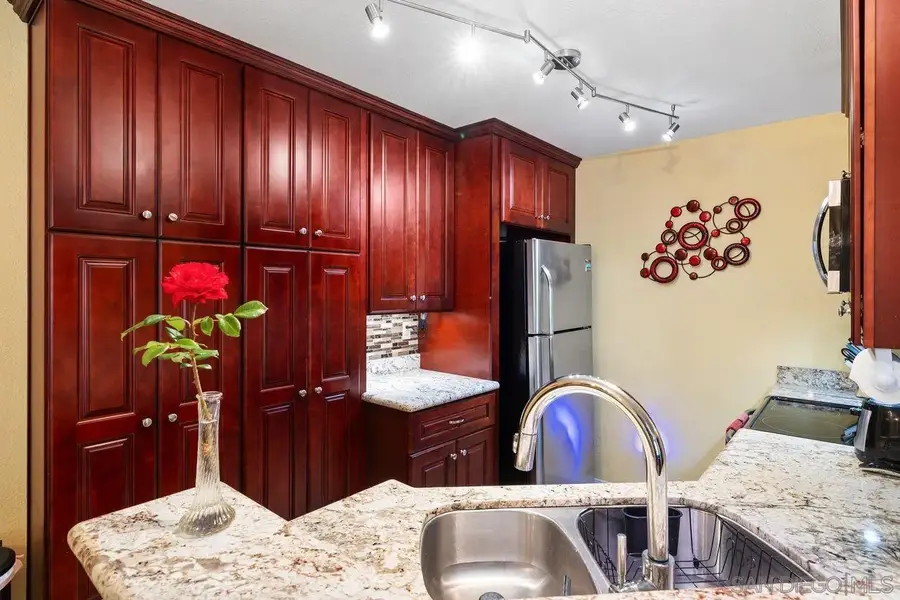 7263 Camino Degrazia #33, San Diego, CA 92111 - #2