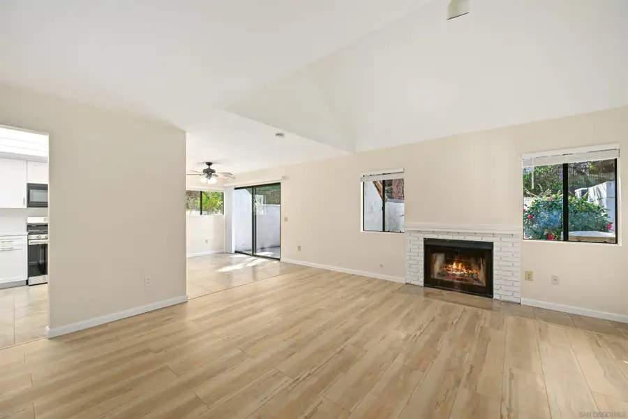 317 N Melrose Dr #G, Vista, CA 92083 - #2