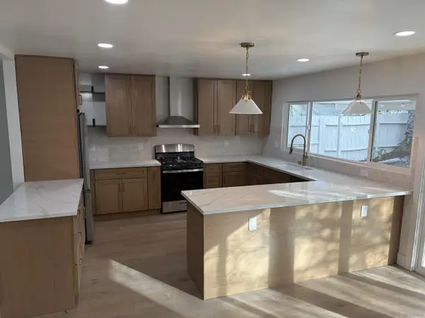 8875 Alphecca Way, San Diego, CA 92126