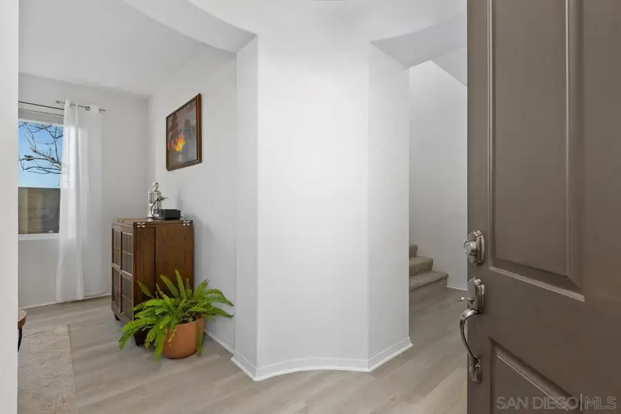 475 Taylor Dr, Oceanside, CA 92056 - #2