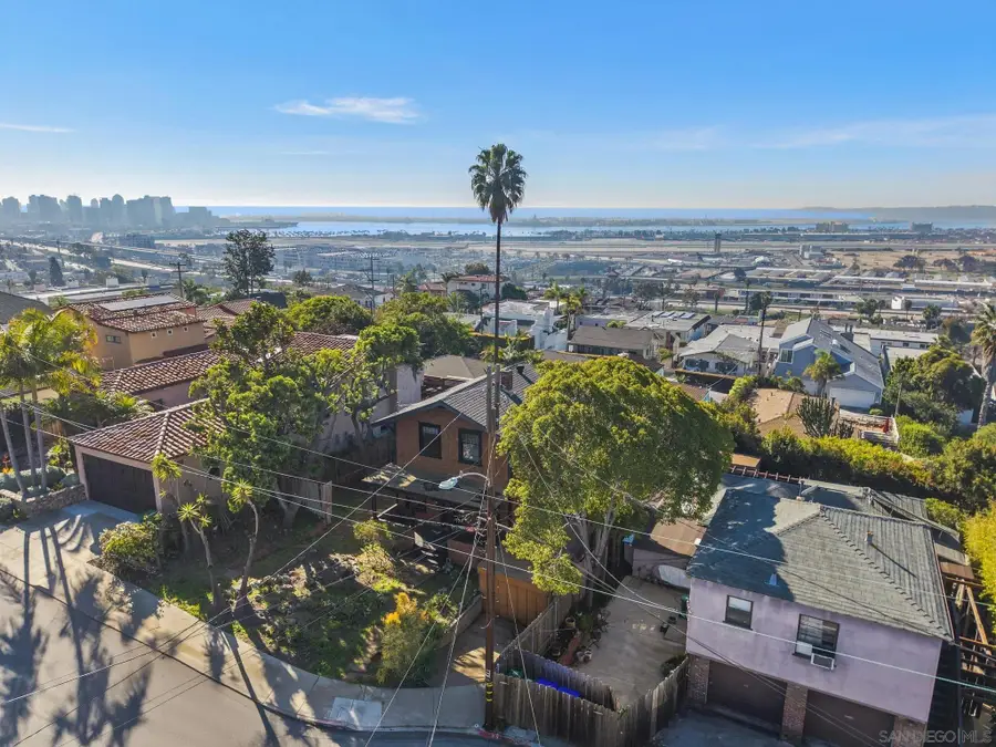 1827 Puterbaugh St, San Diego, CA 92103 - Image #3