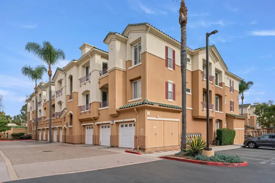 12368 Carmel Country Rd #103, San Diego, CA 92130 - Image #2