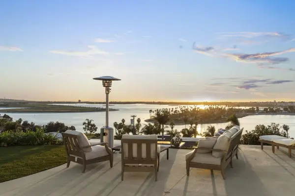 3080 Lloyd St, San Diego, CA 92117