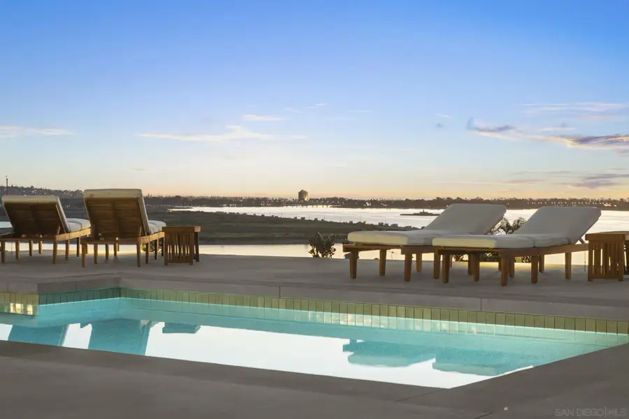 3080 Lloyd St, San Diego, CA 92117 - #3