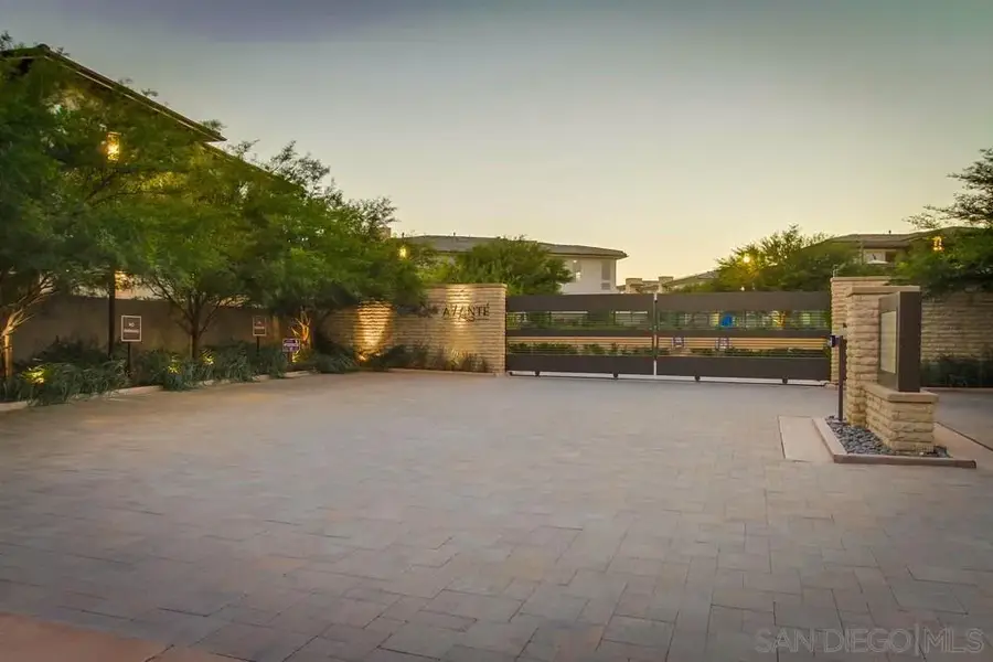 16750 Coyote Bush Dr #58, San Diego, CA 92127 - Image #2