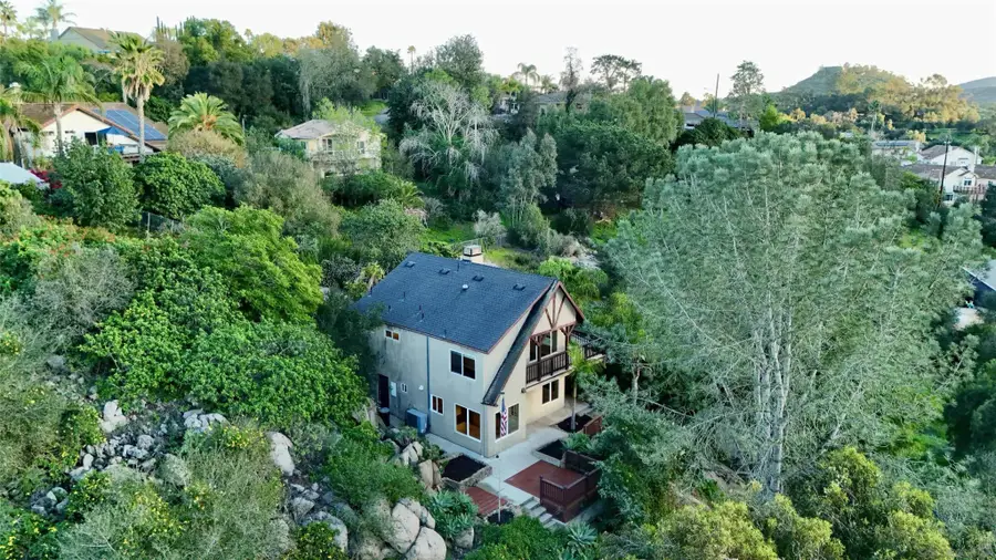 1226 Country Club, Escondido, CA 92029 - Image #3