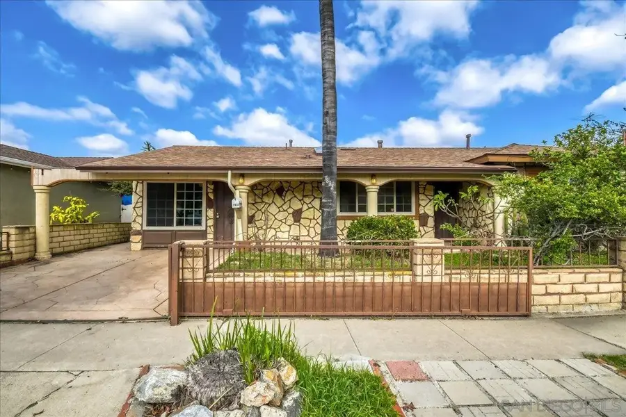 7832 Hunthaven Rd, San Diego, CA 92114 - Image #2