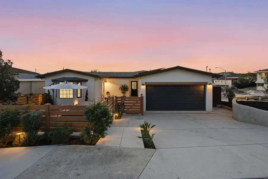 3692 Princeton Avenue, San Diego, CA 92117 - Image #2