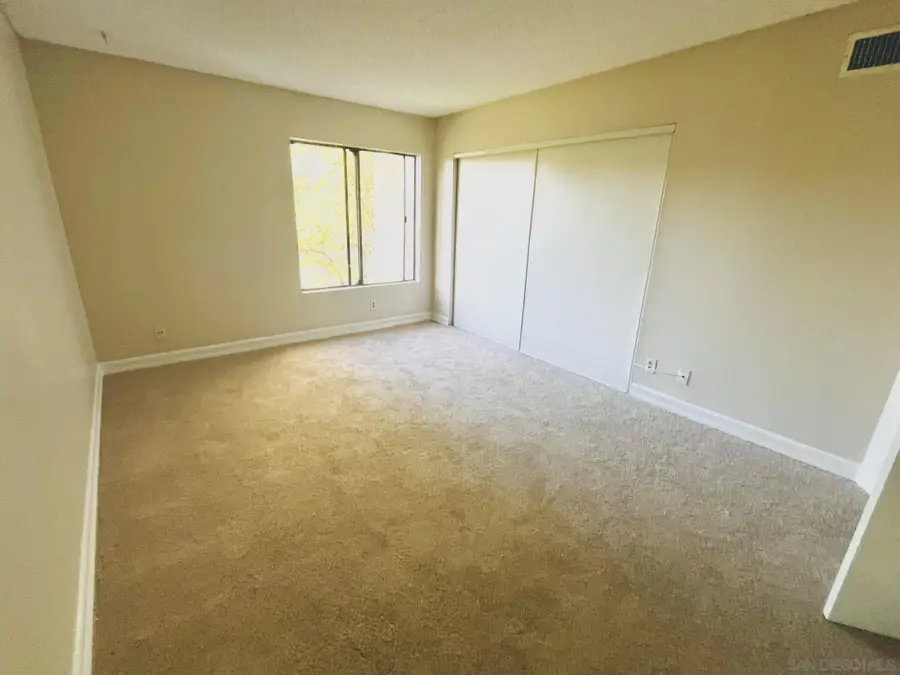 1040 E Washington Ave #33, Escondido, CA 92025 - #3