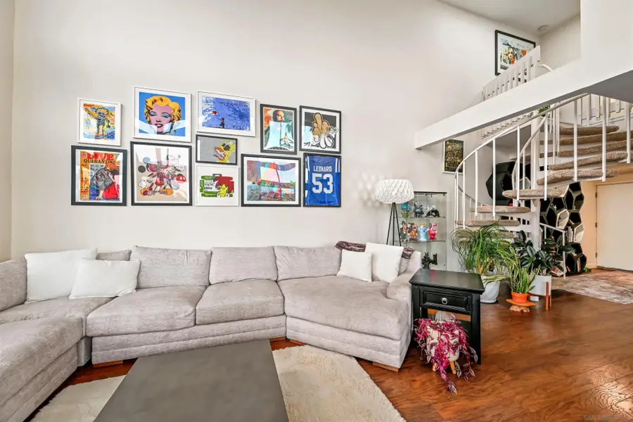 881 Thomas Ave #21, San Diego, CA 92109 - #3