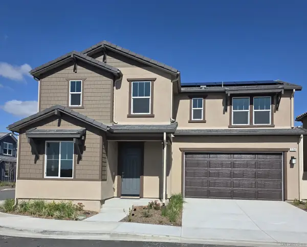 724 Kingbird Loop, Oceanside, CA 92058