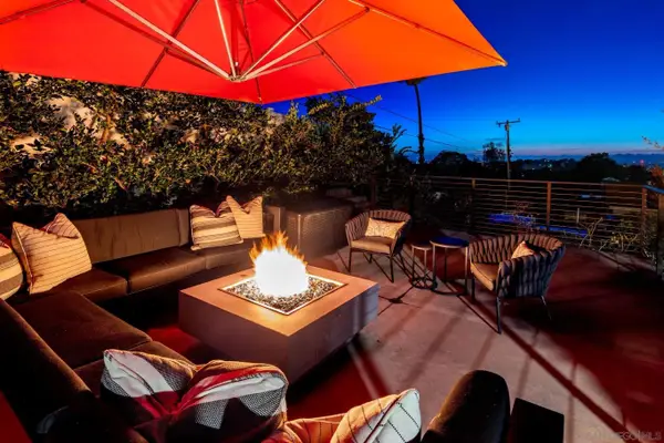 1441 E Taylor St, Vista, CA 92084