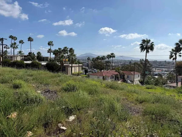 7520 High Street #28-30, La Mesa, CA 91941