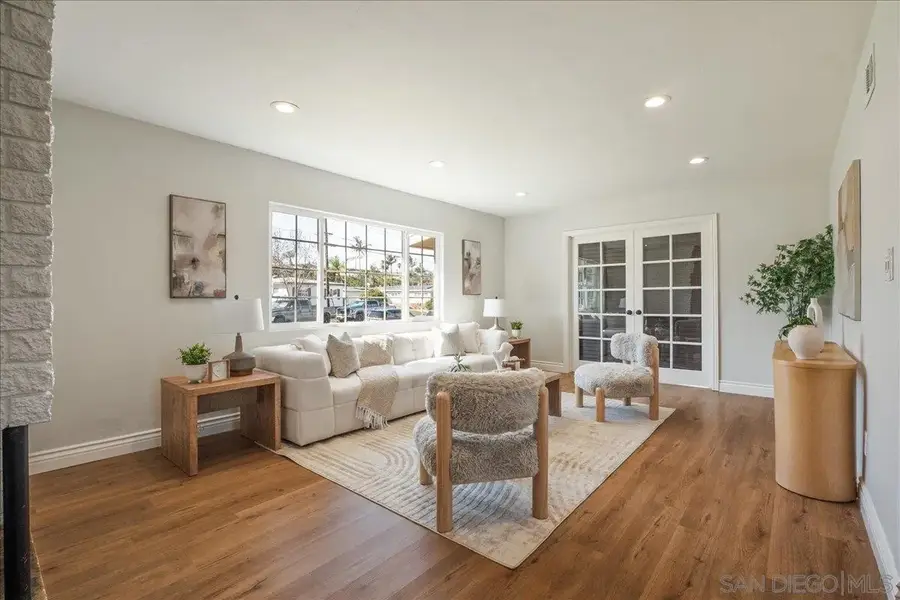 2705 Kobe Dr, San Diego, CA 92123 - #2