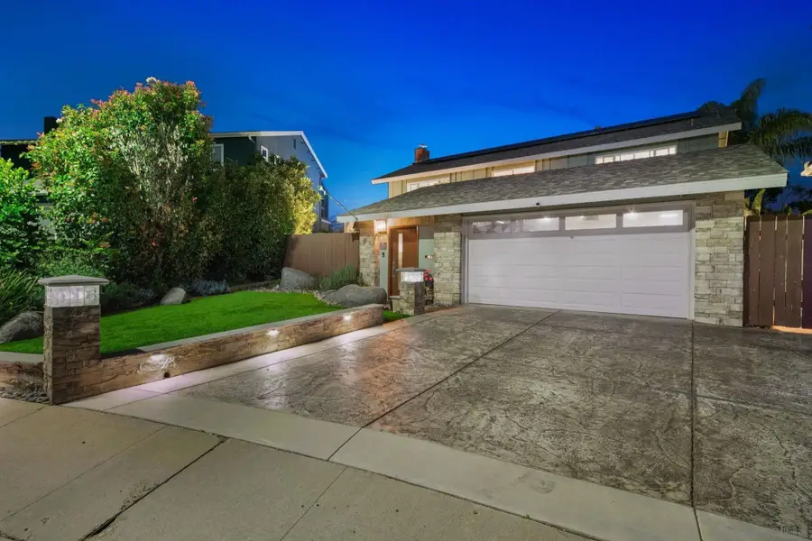 5134 Park Rim Dr., San Diego, CA 92117 - #3