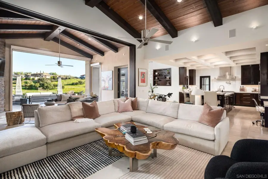 7795 Sendero Angelica, San Diego, CA 92127 - #3