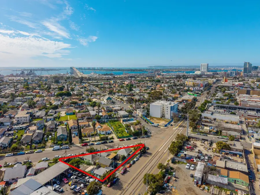 2010 Franklin Ave, San Diego, CA 92113 - #2