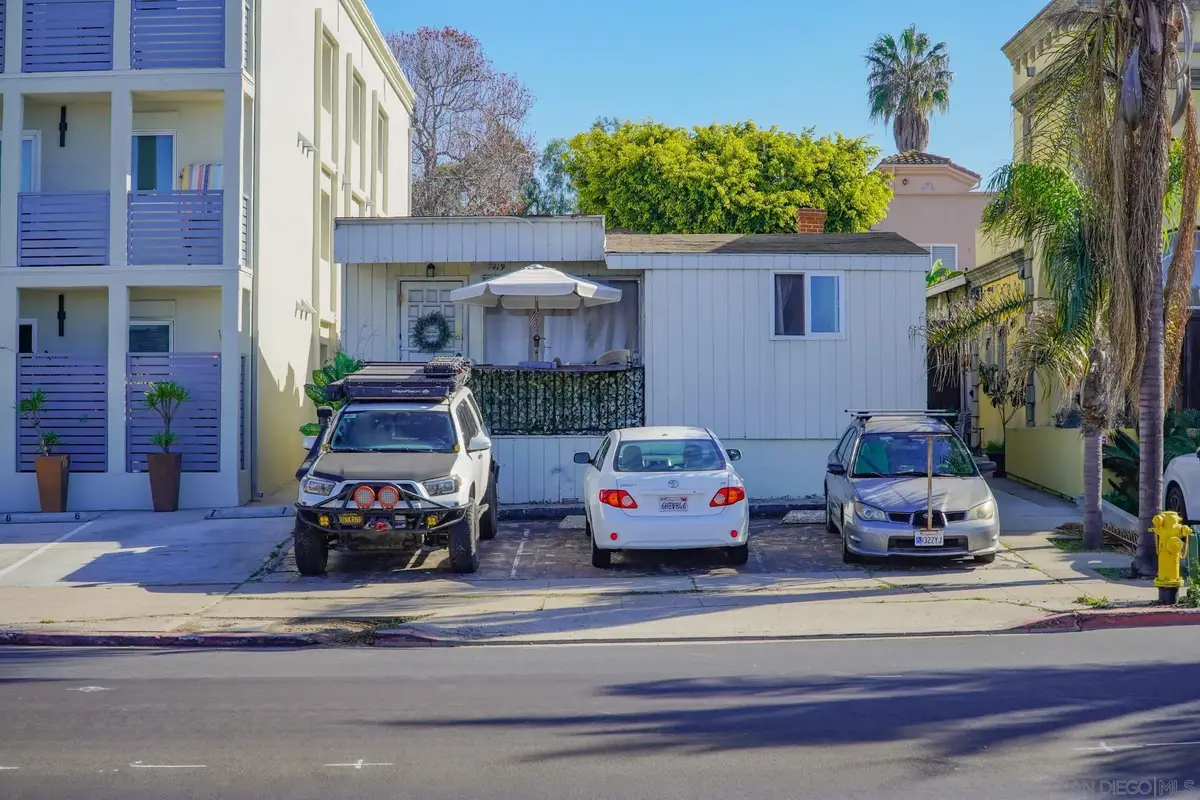 7421-25 La Jolla Blvd., La Jolla, CA 92037 - #1