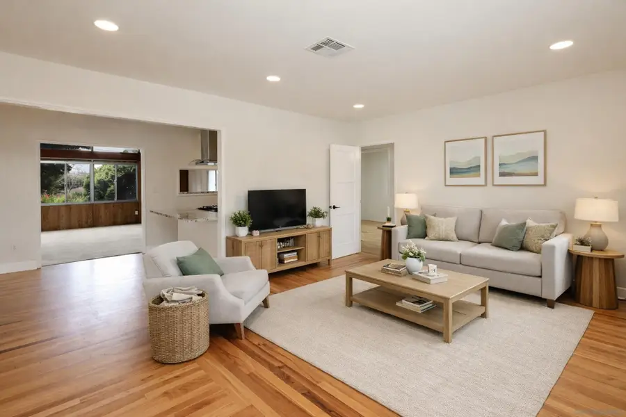 4324 Oxford St, La Mesa, CA 91942 - #3