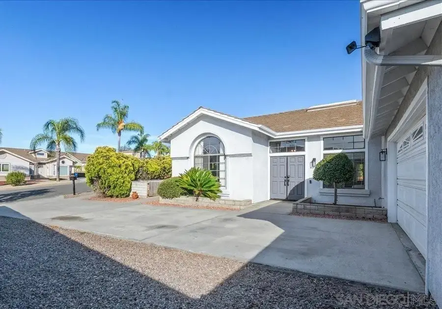 1761 Pinehurst Ave, Escondido, CA 92026 - #2