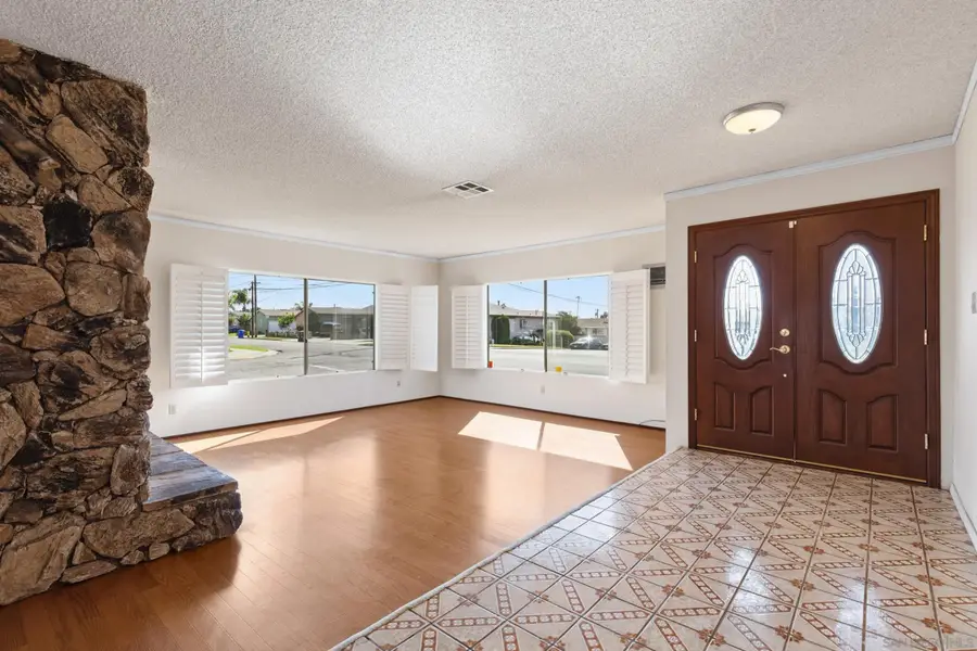 4968 Reynolds St, San Diego, CA 92113 - #3