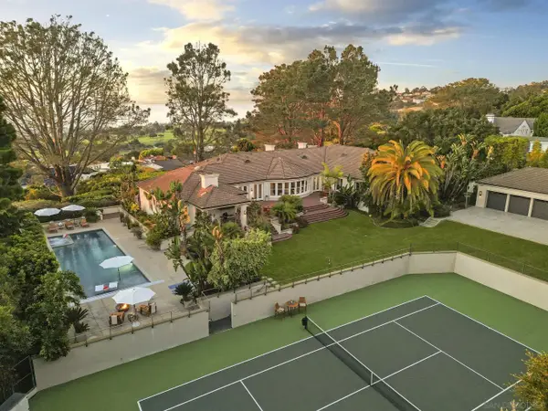 1515 El Camino Del Teatro, La Jolla, CA 92037