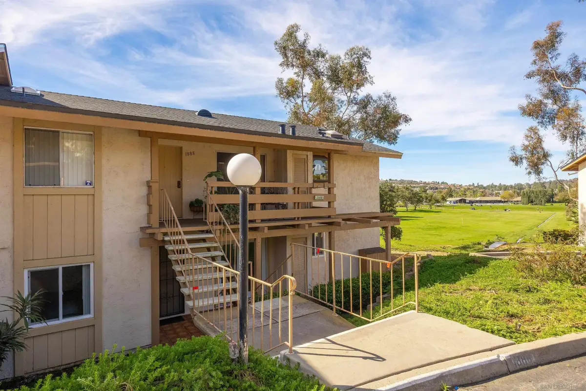 1886 Fairway Circle Dr, San Marcos, CA 92078 - #1