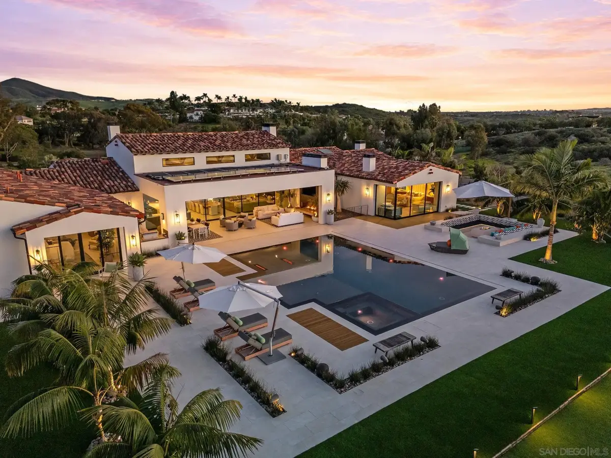 16786-88 Calle Hermosa, San Diego, CA 92127 - #1