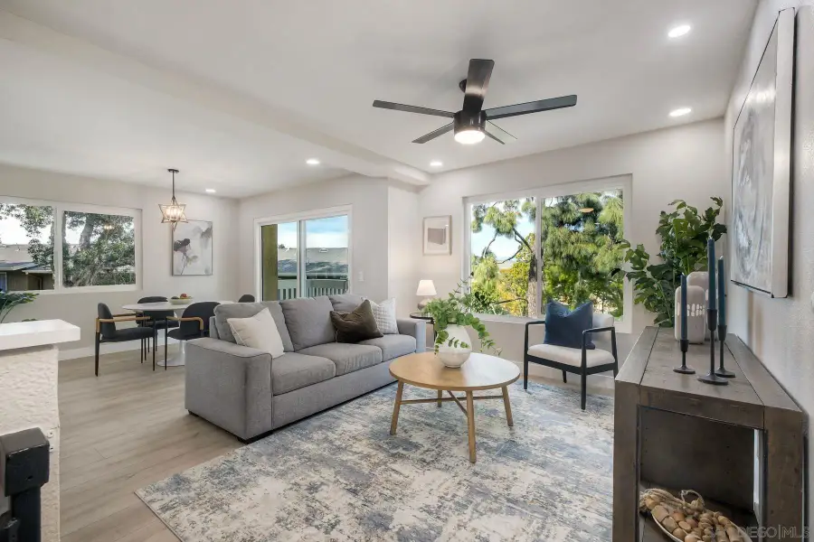 4228 Vista Del Rio Way #2, Oceanside, CA 92057 - #3