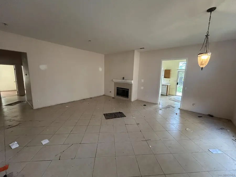 505 Portico Dr, Oceanside, CA 92058 - #3