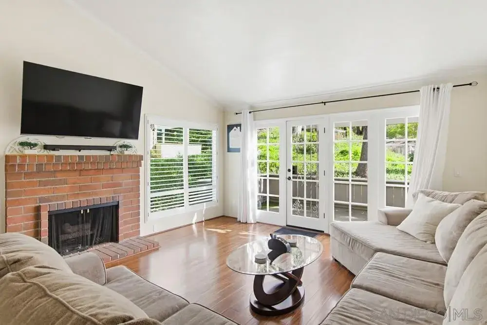 5571 Adobe Falls Rd #D, San Diego, CA 92120 - #1